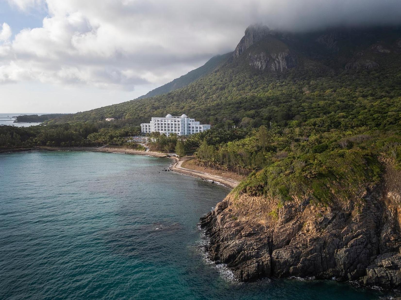 Orson Hotel & Resort Con Dao Chi Khu Co Ong Bagian luar foto