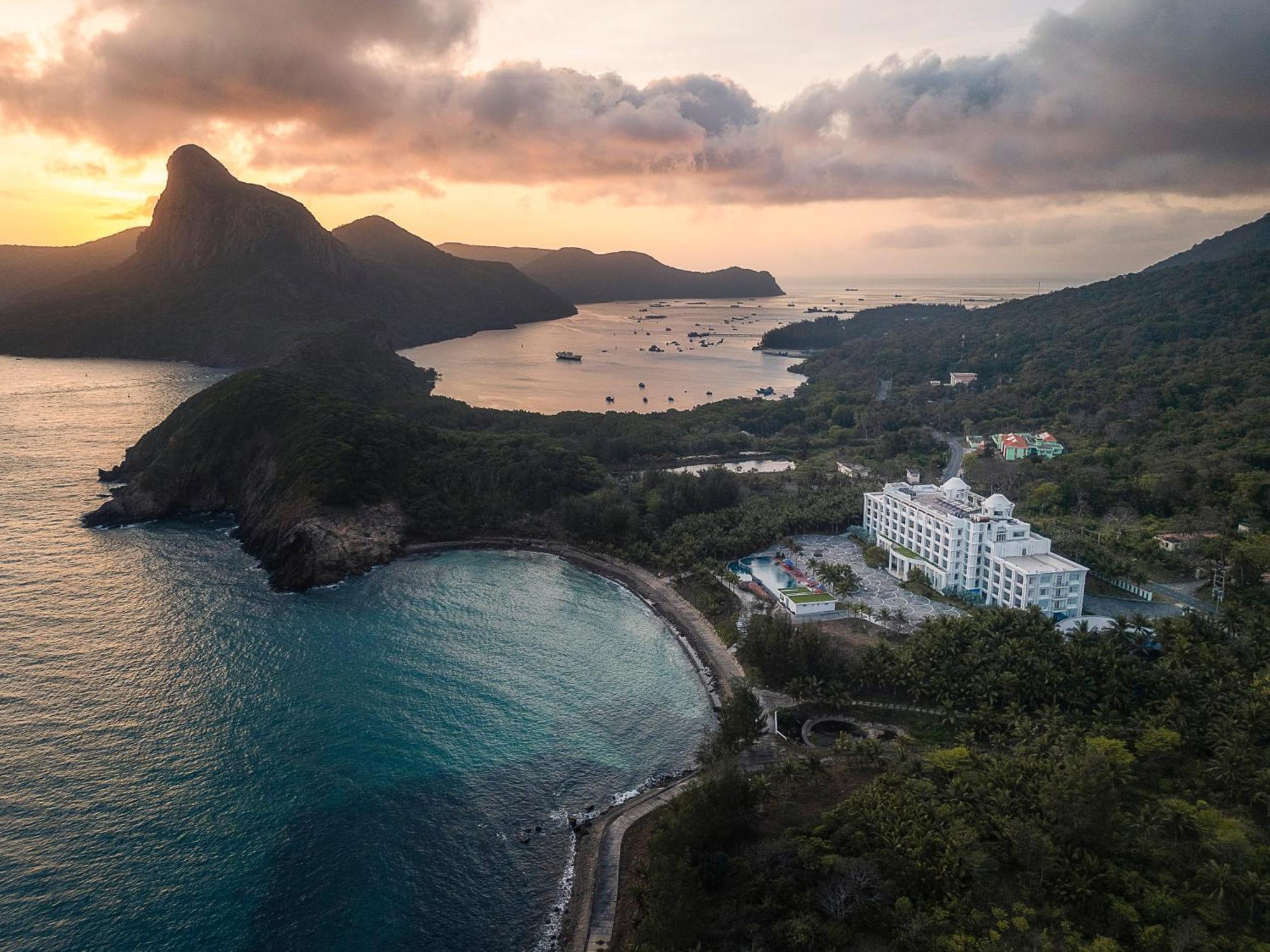 Orson Hotel & Resort Con Dao Chi Khu Co Ong Bagian luar foto